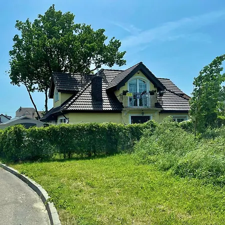 Homestay Pod Szumiacym Debem *