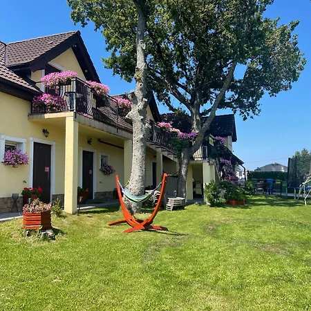 Pod Szumiacym Debem Alloggio in famiglia
