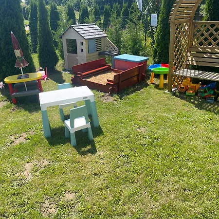 Pod Szumiacym Debem Проживание в семье