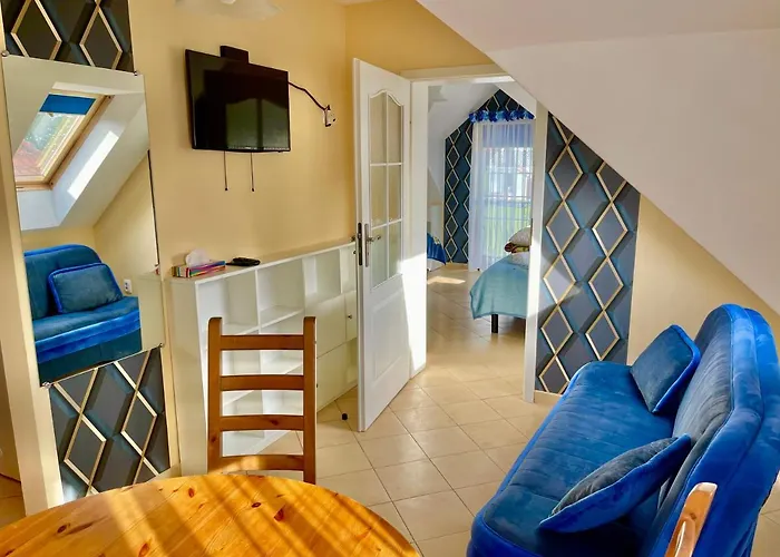 Pod Szumiacym Debem *