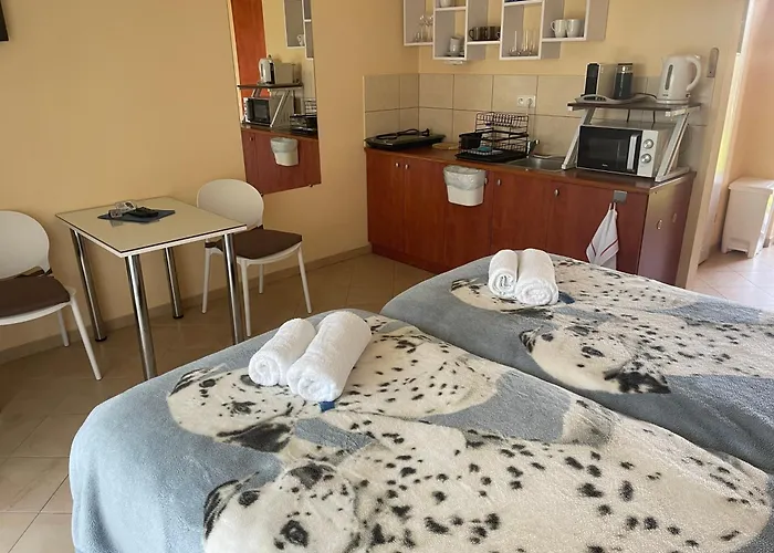 Проживание в семье Pod Szumiacym Debem *