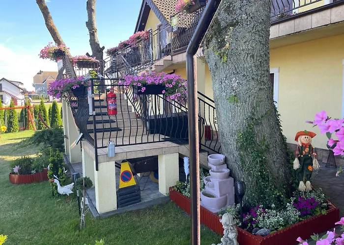 Проживание в семье Pod Szumiacym Debem *