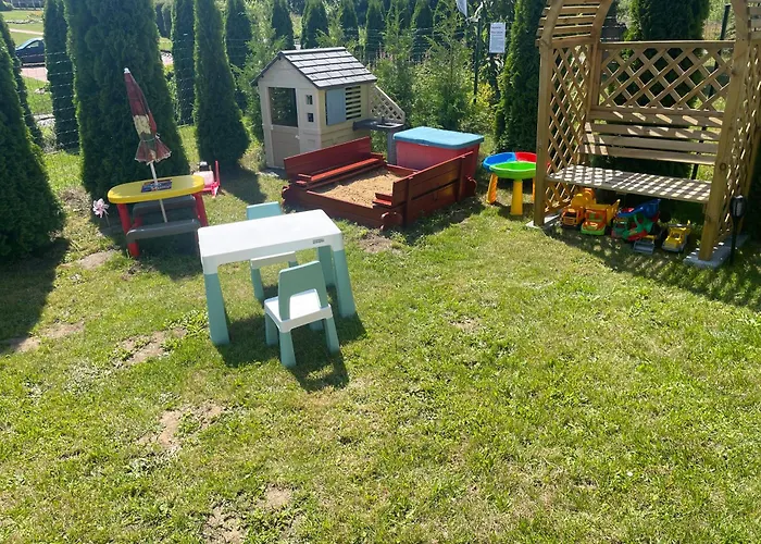 Pod Szumiacym Debem Проживание в семье